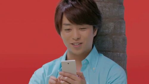 嵐 CM パズドラ「日本の夏にパズドラ ②・木陰」篇